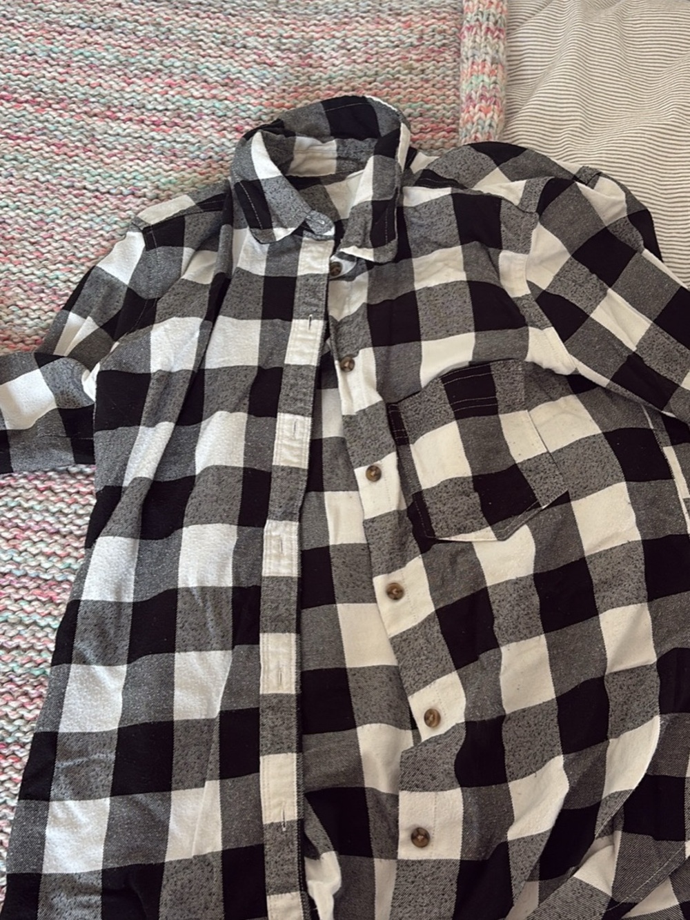 Abercrombie & Fitch Black and White Buffalo Plaid Button-Down Shirt